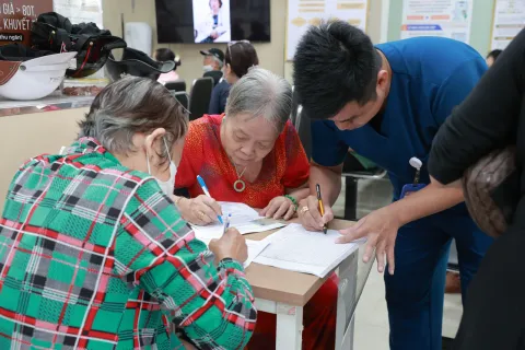 Bảo hiểm y tế
