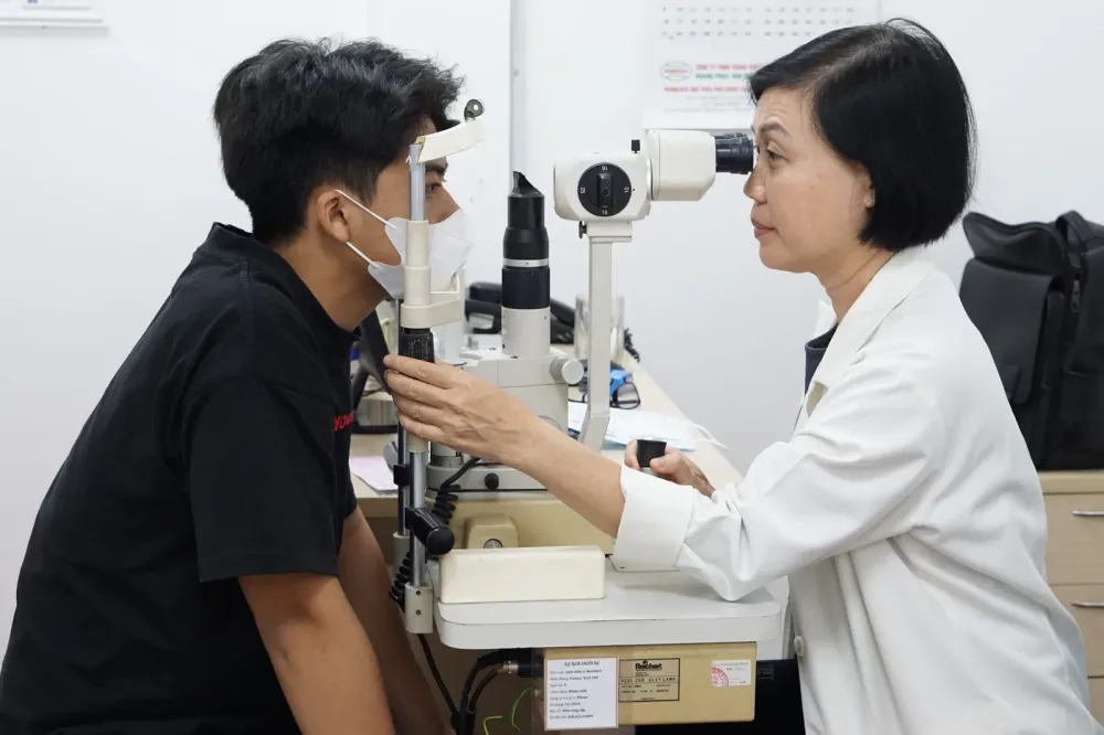 Đau mắt đỏ (Viêm kết mạc) — Lây qua đường nào, điều trị và phòng tránh