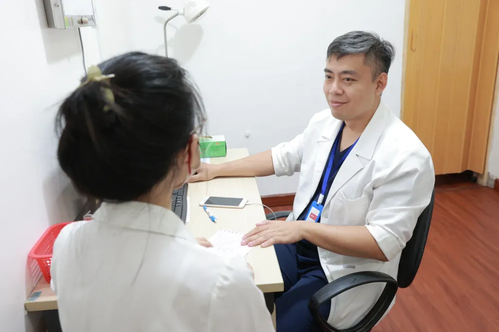 Thoát vị bẹn — Dấu hiệu, nguy cơ và khi nào cần can thiệp
